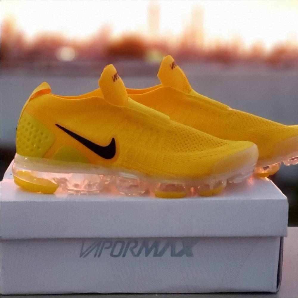 ISO size 6!! Looking to trade I have 6.5 NWB